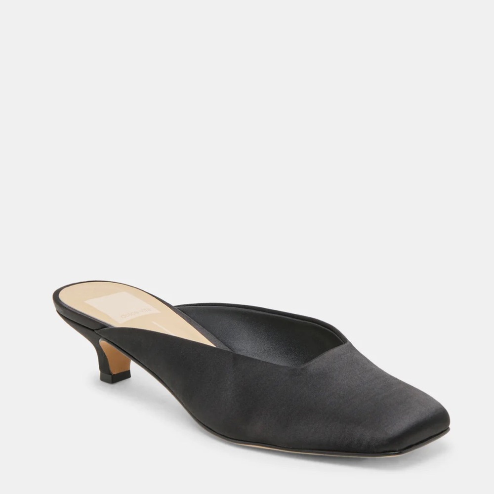 Umara heels onyx satin dolce vita